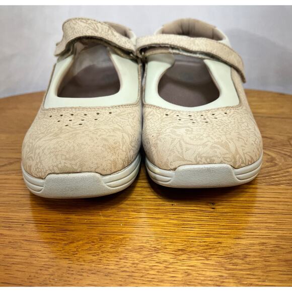 Drew Rose Mary Jane Comfort Shoe Women's US 9.5M Beige Leather Floral 14375 3Y - Picture 2 of 8
